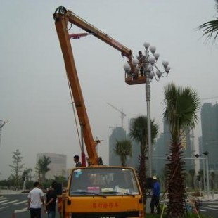 西安16米升降車(chē)出租,西安16米吊籃車(chē)出租